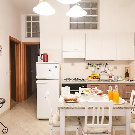 Souvenir D'ete Frühstückspension Mola di Bari