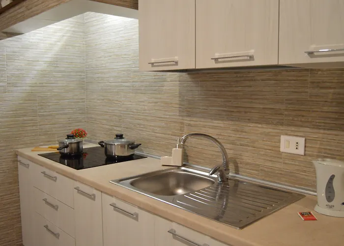 Souvenir D'ete לינה וארוחת בוקר מולה די בארי